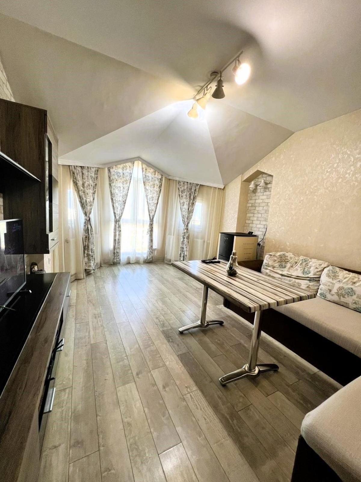 Leisure In A Flower Sea Apartment, Lazur Burgas